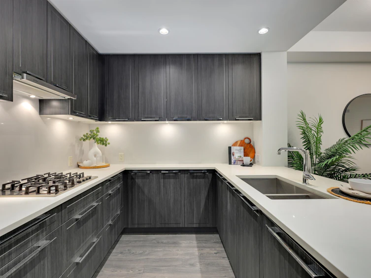 108-6677 Cambie Street, Vancouver, BC, V6P 0E6 - 9