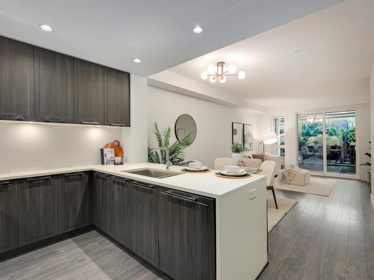 108-6677 Cambie Street, Vancouver, BC, V6P 0E6 - 10