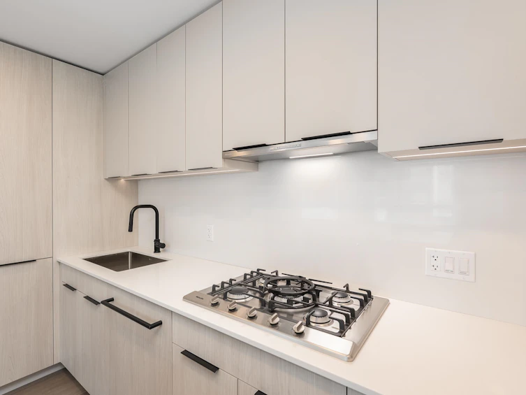 205-3590 W 39 Avenue, Vancouver, BC, V6B 3A4 - 16