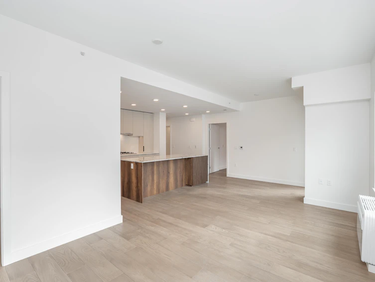 205-3590 W 39 Avenue, Vancouver, BC, V6B 3A4 - 3