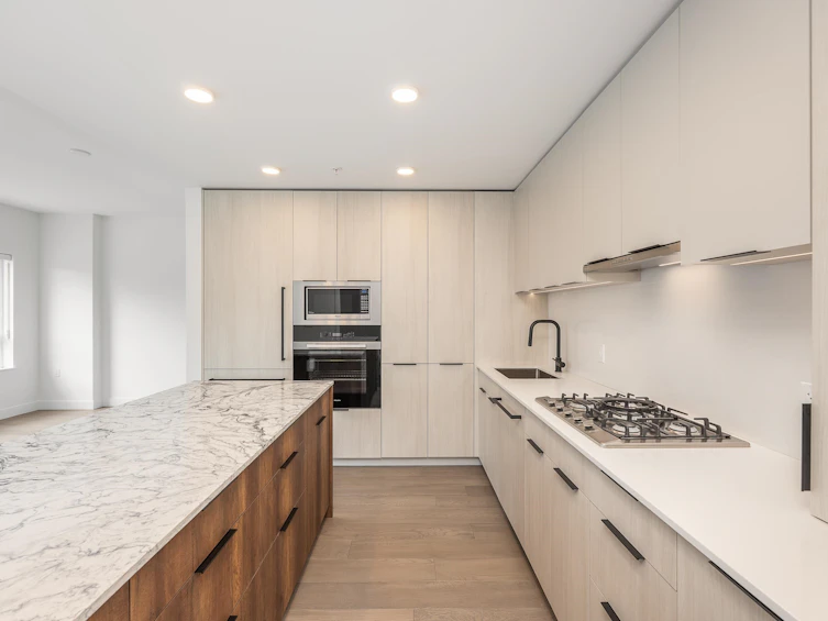 205-3590 W 39 Avenue, Vancouver, BC, V6B 3A4 - 15