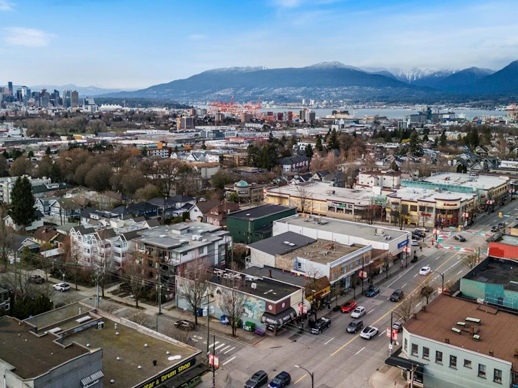 202-1623 E 2nd Avenue, Vancouver, BC, V5N 1E1 - 28