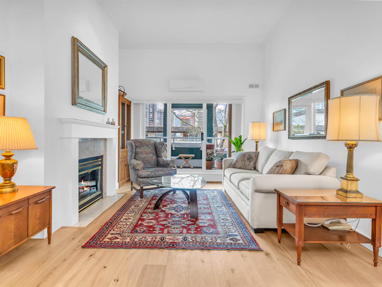 409-128 W 8th Street, North Vancouver, BC, V7M 3M1 - 4
