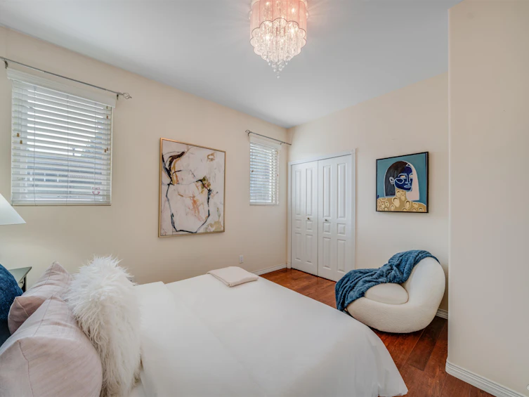 1165 Deep Cove Road, North Vancouver, BC, V7G 1S4 - 13