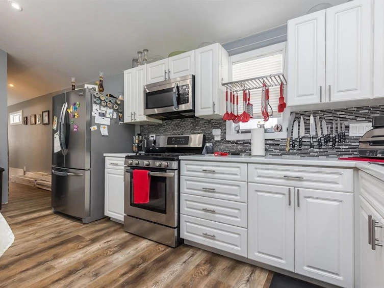 14-3300 Horn Street, Abbotsford, BC, V2S 7Y7 - 16