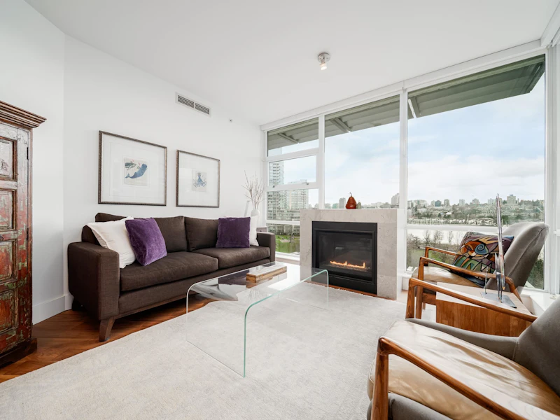 702 - 638 Beach Crescent, Vancouver BC V6Z 3H4