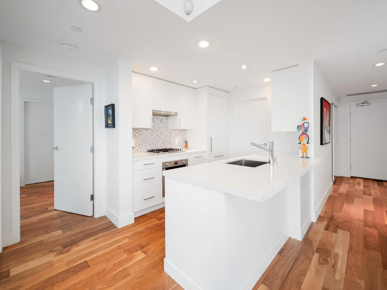 702-638 Beach Crescent, Vancouver, BC, V6Z 3H4 - 8