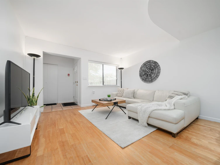 3542 Point Grey Road, Vancouver, BC, V6R 1A8 - 13