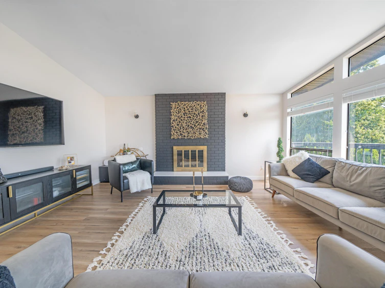 2131 Fraserview Drive, Vancouver, BC, V5P 2N2 - 3