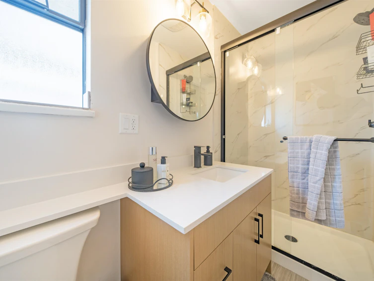 2131 Fraserview Drive, Vancouver, BC, V5P 2N2 - 23
