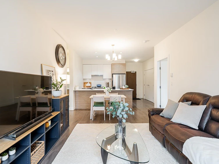 304-4468 Dawson Street, Burnaby, BC, V5C 0J9 - 6