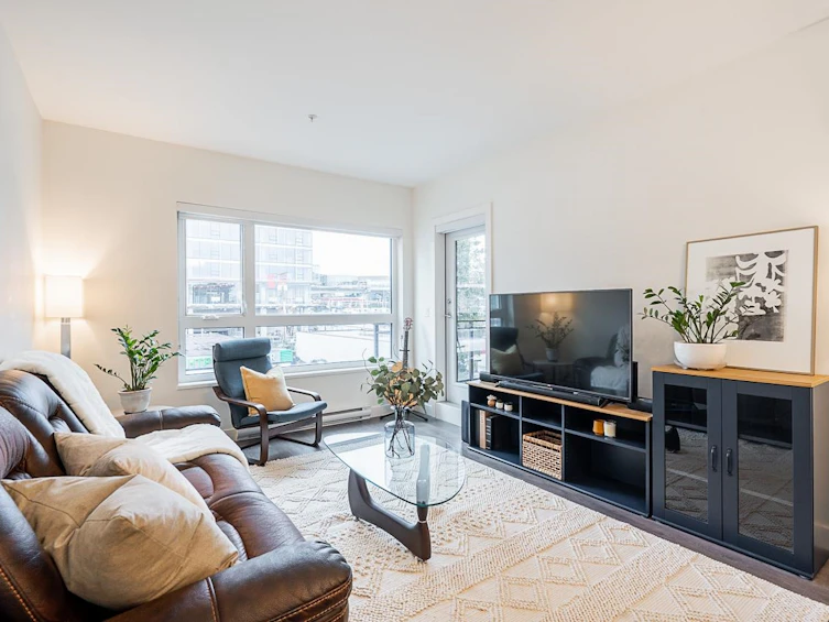 304-4468 Dawson Street, Burnaby, BC, V5C 0J9 - 7