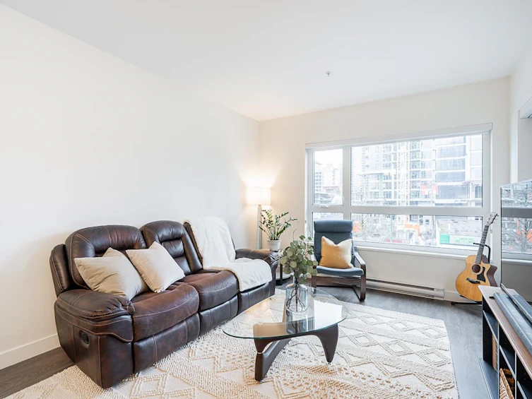 304-4468 Dawson Street, Burnaby, BC, V5C 0J9 - 8