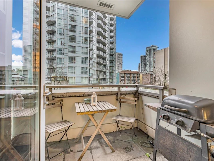306-1205 Howe Street, Vancouver, BC, V6Z 0B2 - 21
