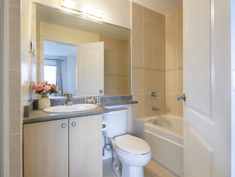 18-7700 Abercrombie Drive, Richmond, BC, V6Y 3X8 - 27