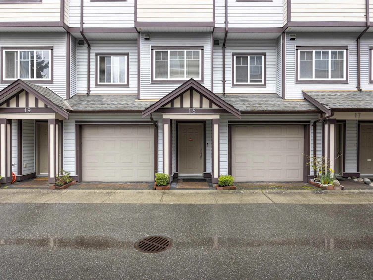 18-7700 Abercrombie Drive, Richmond, BC, V6Y 3X8 - 2