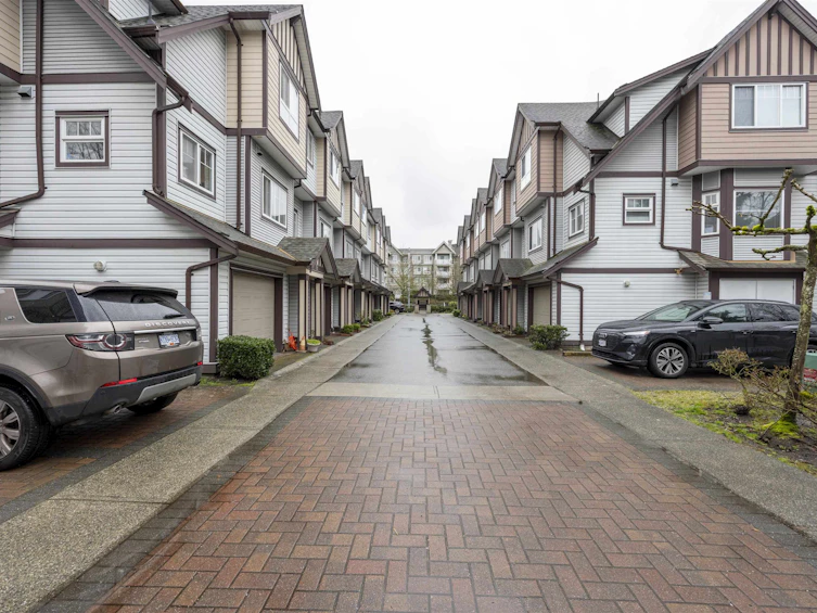 18-7700 Abercrombie Drive, Richmond, BC, V6Y 3X8 - 4