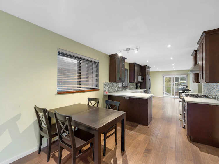 1852 Tatlow Avenue, North Vancouver, BC, V7P 3A3 - 13