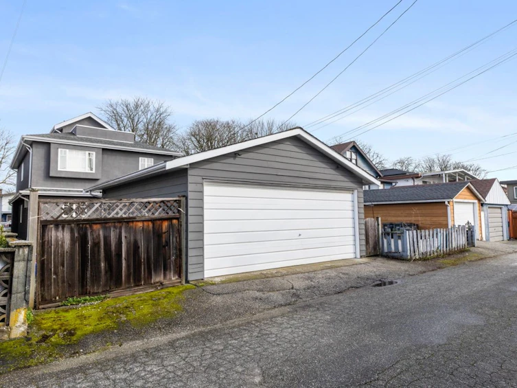 2078 Waverley Avenue, Vancouver, BC, V5P 1R5 - 28