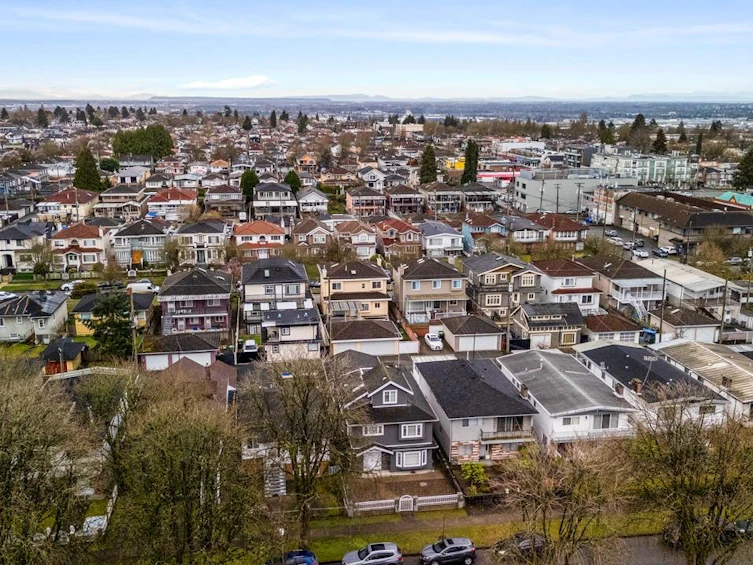2078 Waverley Avenue, Vancouver, BC, V5P 1R5 - 34