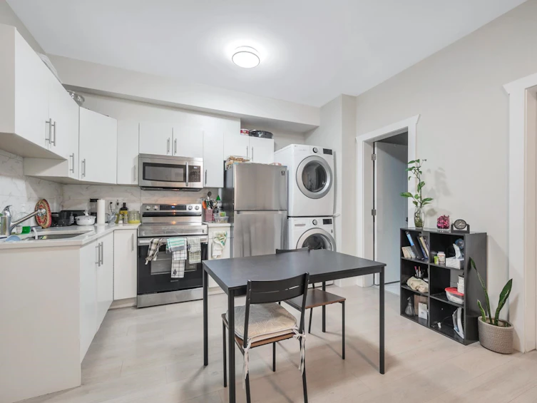 212 Blackman Street, New Westminster, BC, V3L 2A7 - 32
