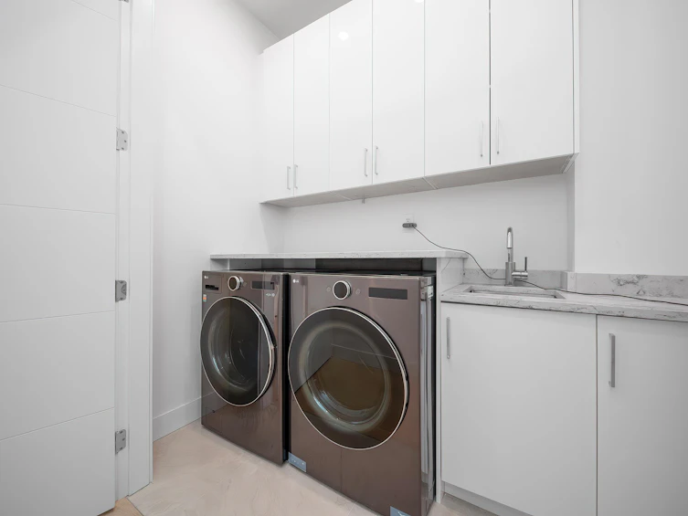 5535 Monarch Street, Burnaby, BC, V5G 1Z9 - 24