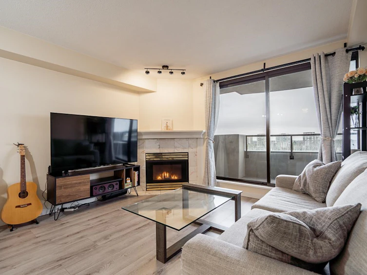 1007-6611 Cooney Road, Richmond, BC, V6Y 4C5 - 3