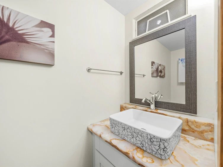 8-7611 Moffatt Road, Richmond, BC, V6Y 1X9 - 11