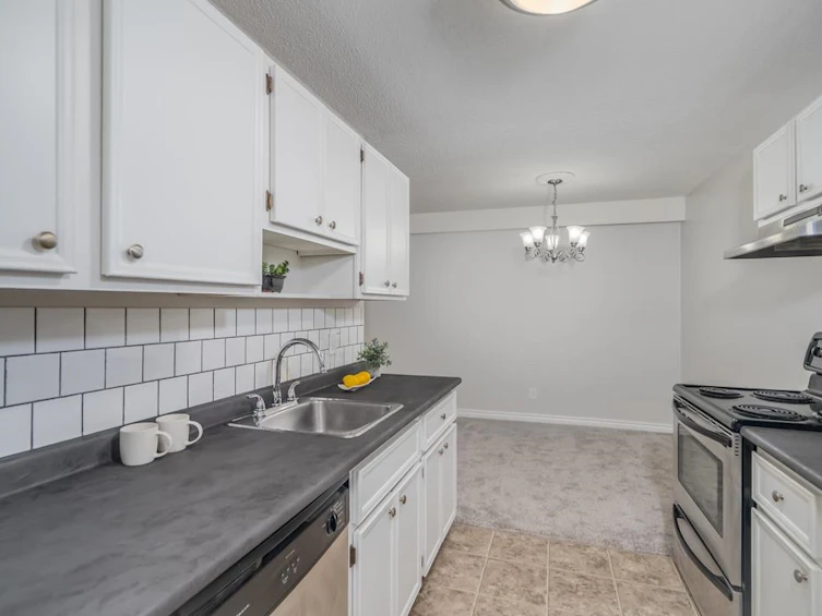 110-7436 Stave Lake Street, Mission, BC, V2V 5B9 - 4