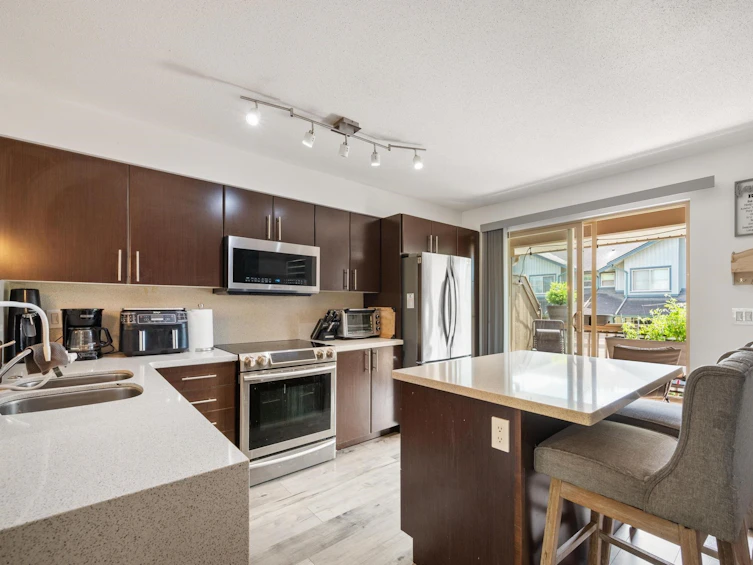7-19250 65 Avenue, Surrey, BC, V4N 5R7 - 8