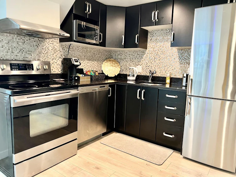 811-933 Seymour Street, Vancouver, BC, V6B 6L6 - 6