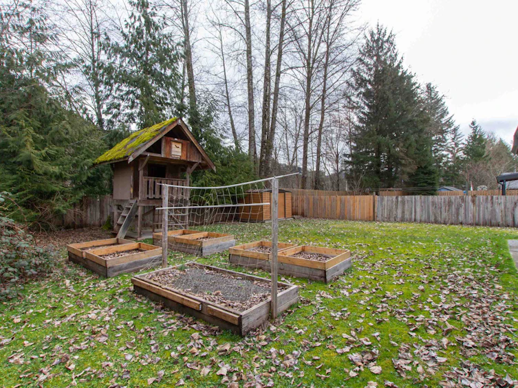 41364 Dryden Road, Squamish, BC, V0N 3G0 - 4
