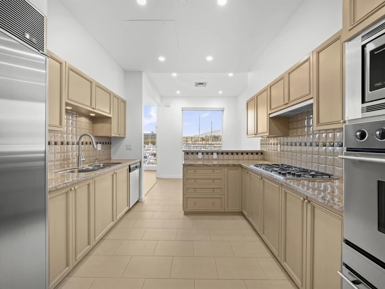 103-323 Jervis Street, Vancouver, BC, V6C 3P8 - 5