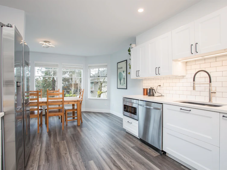 13-1140 Falcon Drive, Coquitlam, BC, V3E 2J6 - 5