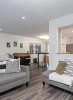 13 1140 Falcon Drive