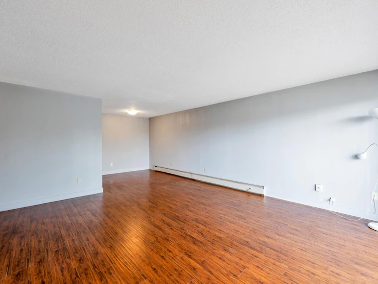 206-7473 140 Street, Surrey, BC, V3W 6G5 - 7