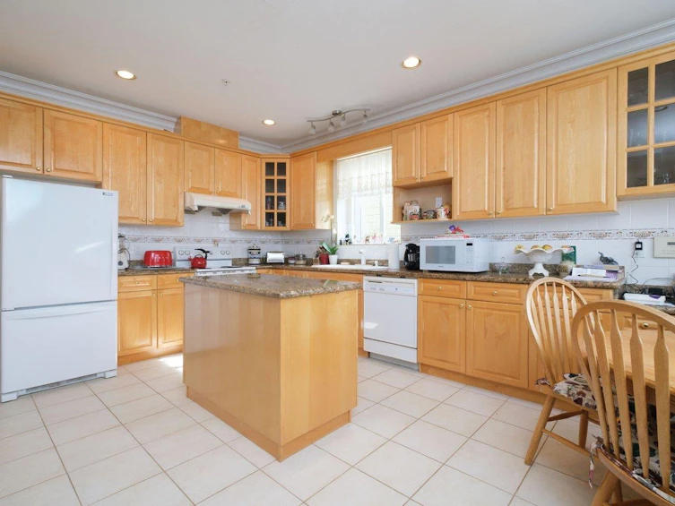7541 Osler Street, Vancouver, BC, V6P 4C8 - 12