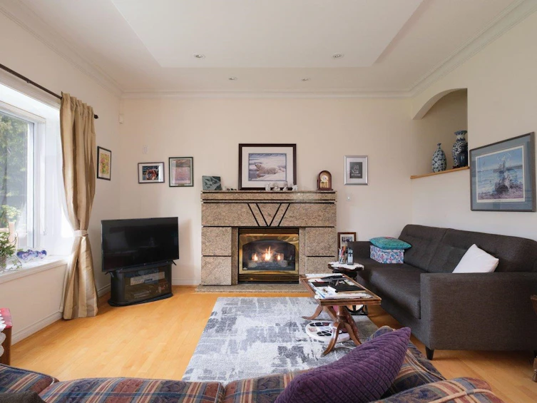 7541 Osler Street, Vancouver, BC, V6P 4C8 - 8
