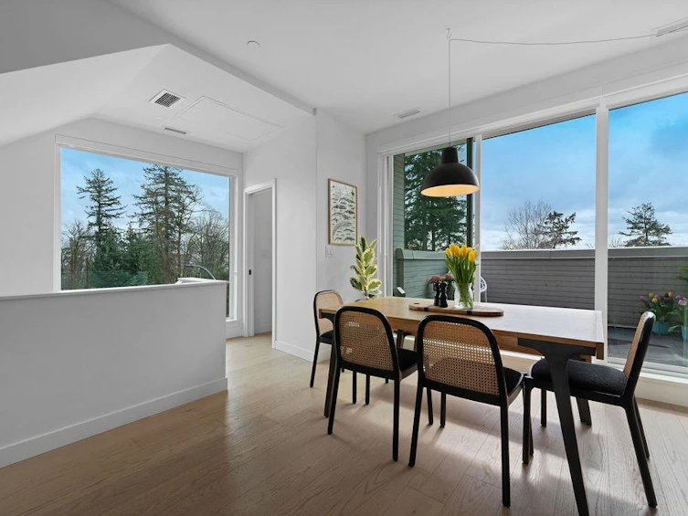 201-650 E 2nd Street, North Vancouver, BC, V7M 1E3 - 18