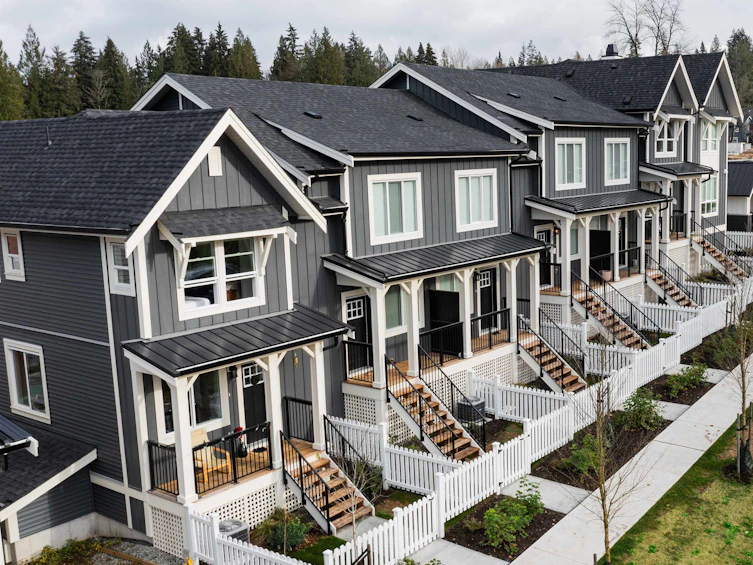 12-24951 112 Avenue, Maple Ridge, BC