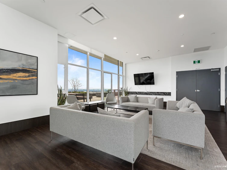 3805-13350 Central Avenue, Surrey, BC, V3T 0S1 - 12