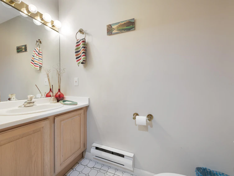 1939 W 12th Avenue, Vancouver, BC, V6J 2G1 - 12