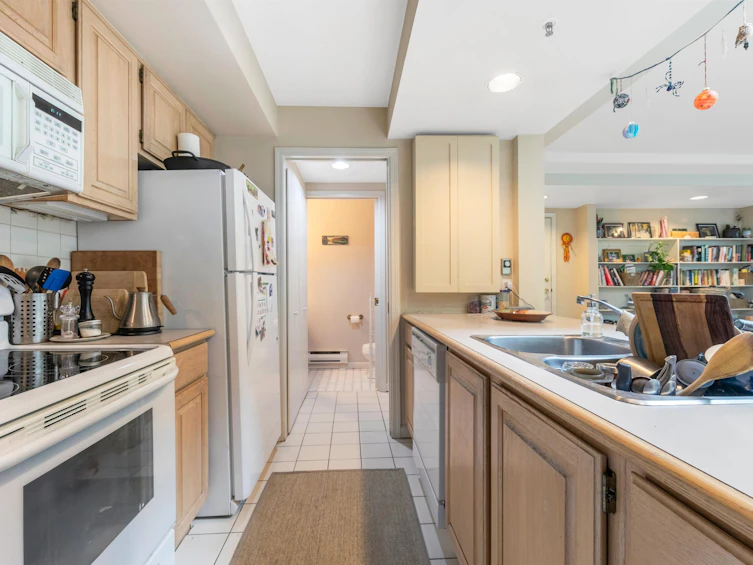 1939 W 12th Avenue, Vancouver, BC, V6J 2G1 - 9