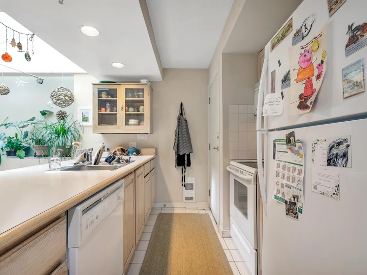 1939 W 12th Avenue, Vancouver, BC, V6J 2G1 - 8