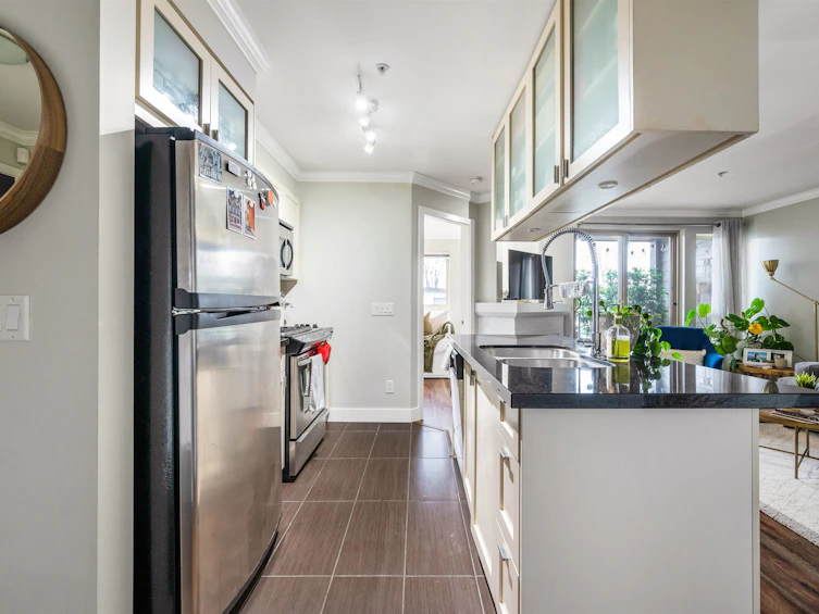 208-405 Skeena Street, Vancouver, BC, V5K 0A3 - 8