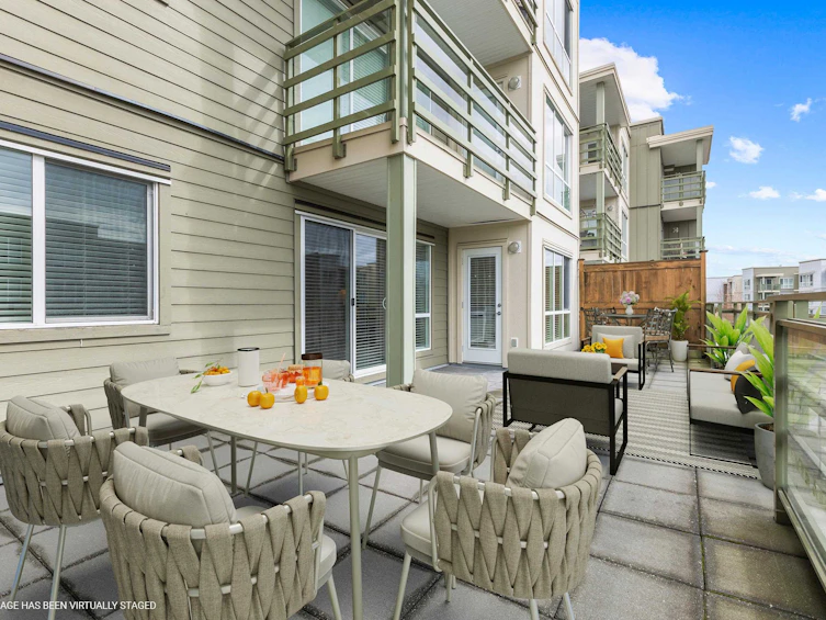 203-15745 Croydon Drive, Surrey, BC, V3Z 2L5 - 21