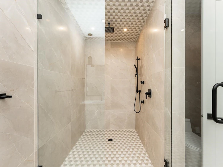 6807 Strathmore Avenue, Burnaby, BC, V5E 3H8 - 22