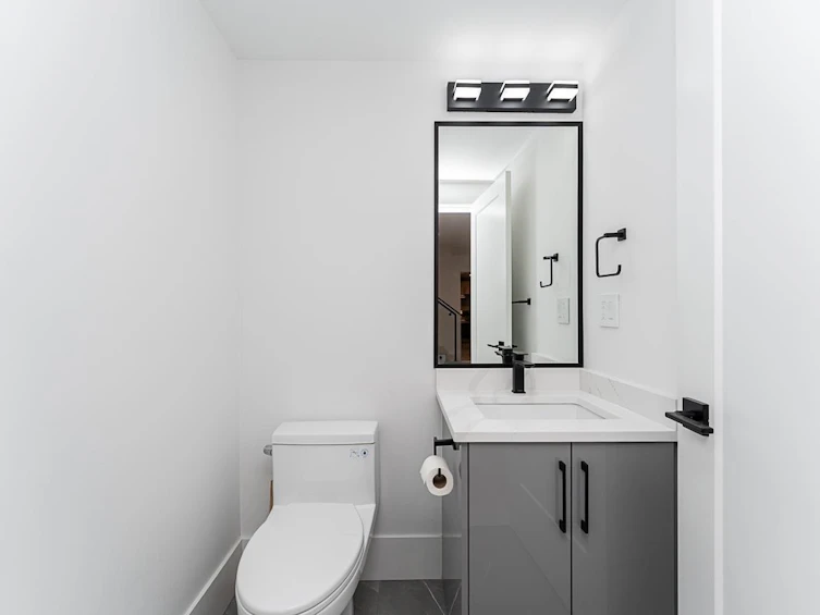 6807 Strathmore Avenue, Burnaby, BC, V5E 3H8 - 32