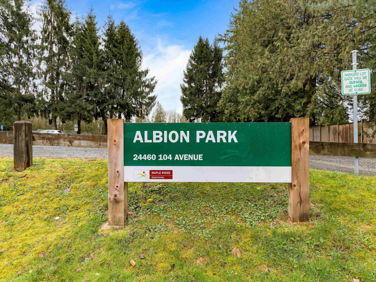 24107 102 Avenue, Maple Ridge, BC, V2W 2A2 - 38