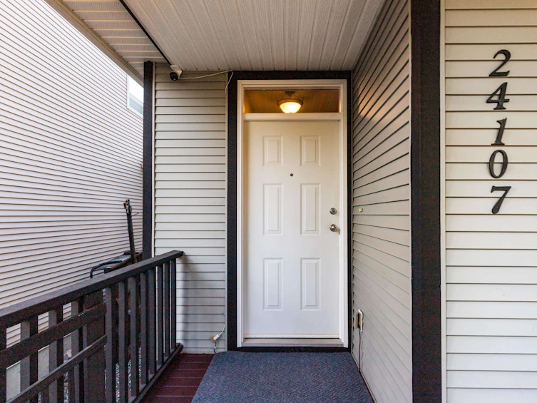 24107 102 Avenue, Maple Ridge, BC, V2W 2A2 - 4